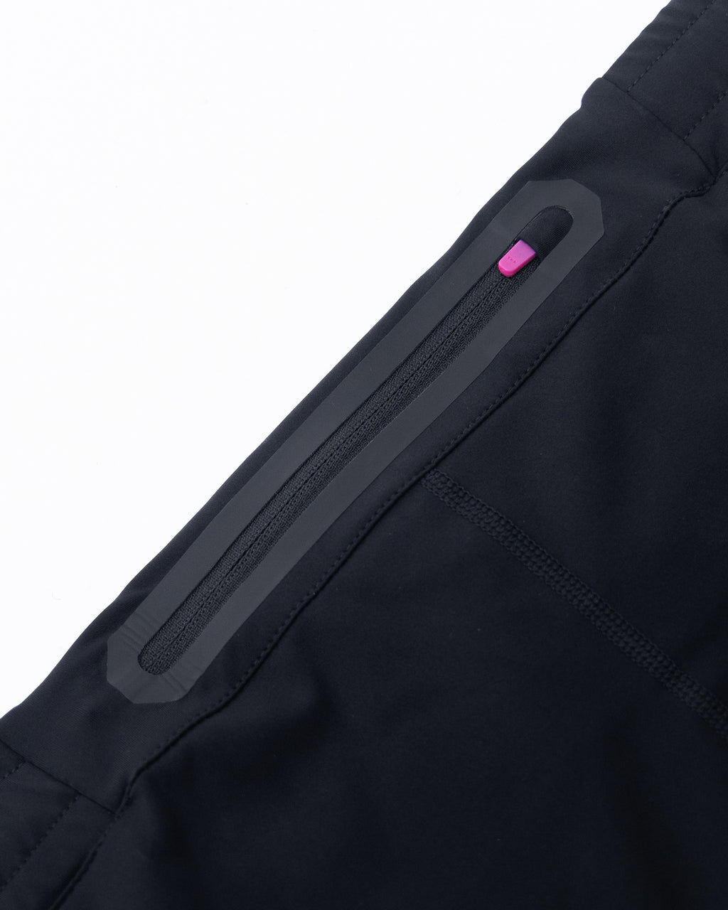 [HALF TIGHT 001]