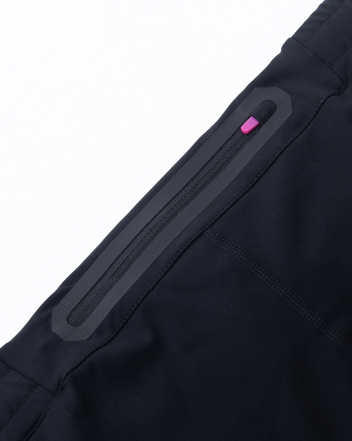 [HALF TIGHT 001]